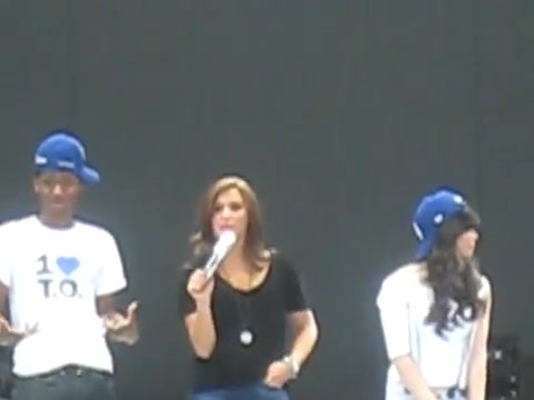 Jonas Brothers sound check 4274 - Demilush - Jonas Brothers sound check Part oo9