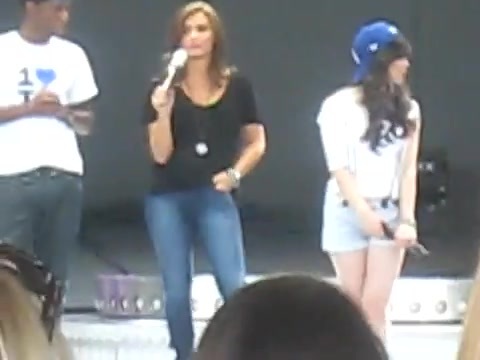 Jonas Brothers sound check 4336 - Demilush - Jonas Brothers sound check Part oo9