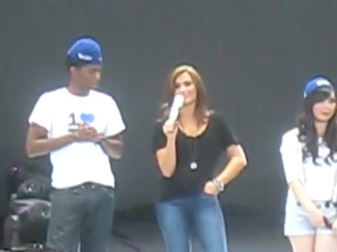 Jonas Brothers sound check 4432 - Demilush - Jonas Brothers sound check Part oo9