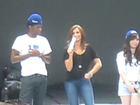 Jonas Brothers sound check 4437 - Demilush - Jonas Brothers sound check Part oo9