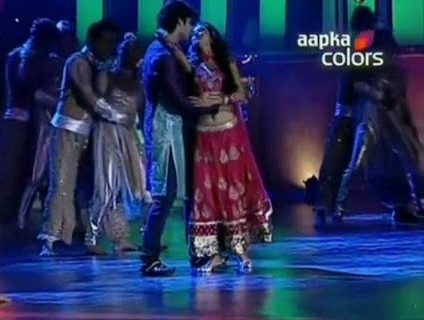 00_00_16 - D-Karan Wahi-Jennifer Winget Performance On Telly Awards 2010 - YouTube