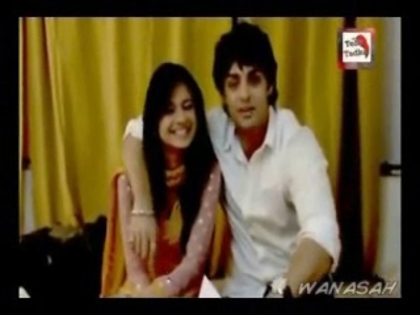 00_03_03 - D-Telly Tadka Karan Wahi Jennifer Winget Interview - YouTube