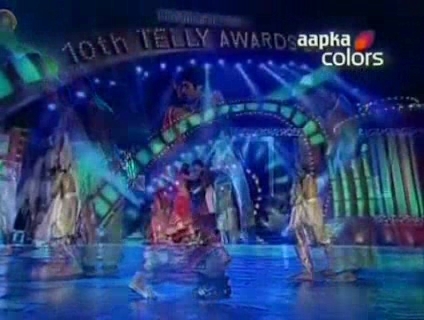 00_01_06 - jennifer winget 7