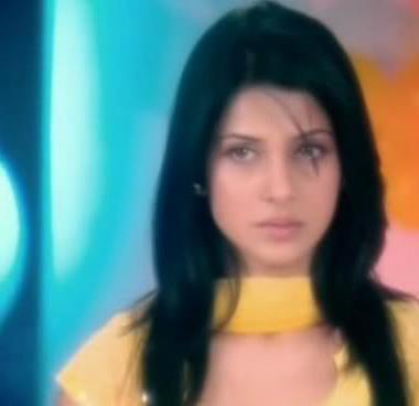 536085_368756506505579_942948324_n - jennifer winget 8