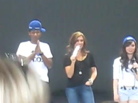 Jonas Brothers sound check 4828 - Demilush - Jonas Brothers sound check Part o10