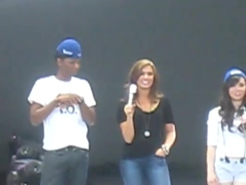 Jonas Brothers sound check 4909 - Demilush - Jonas Brothers sound check Part o10