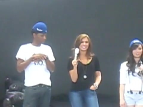 Jonas Brothers sound check 4916 - Demilush - Jonas Brothers sound check Part o10