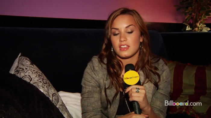 Demi on the Jonas Brothers Tour 0537 - Demilush on the Jonas Brothers Tour Part oo2