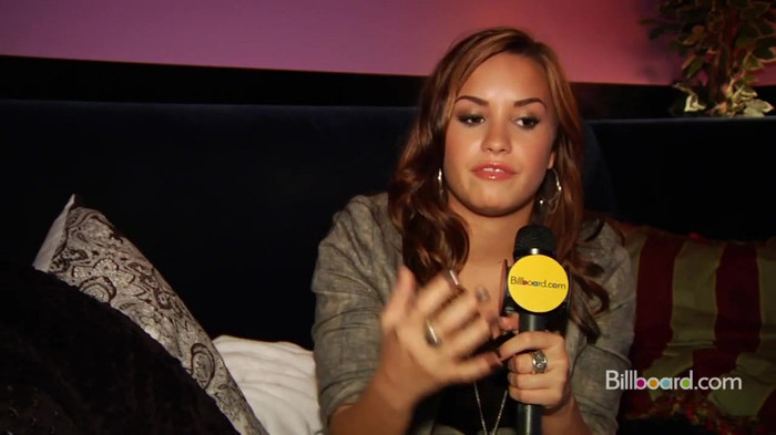 Demi on the Jonas Brothers Tour 0586 - Demilush on the Jonas Brothers Tour Part oo2