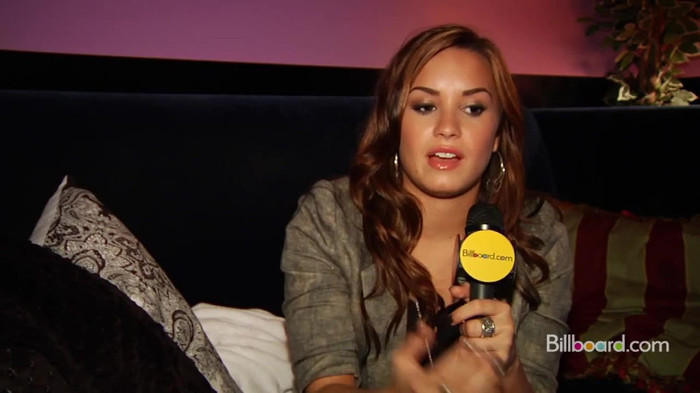 Demi on the Jonas Brothers Tour 0589 - Demilush on the Jonas Brothers Tour Part oo2