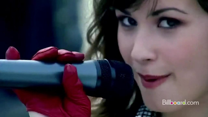 Demi on the Jonas Brothers Tour 0412
