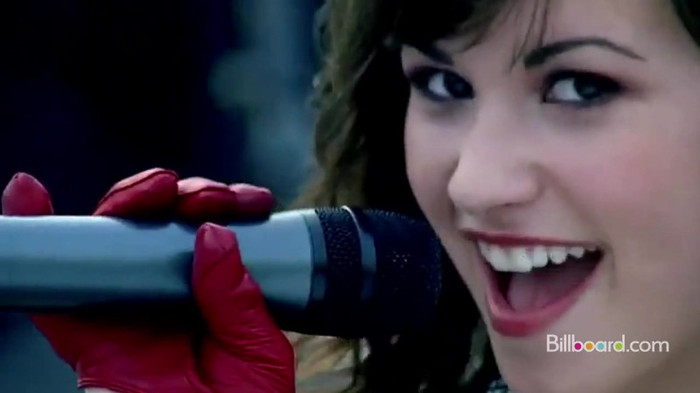 Demi on the Jonas Brothers Tour 0420