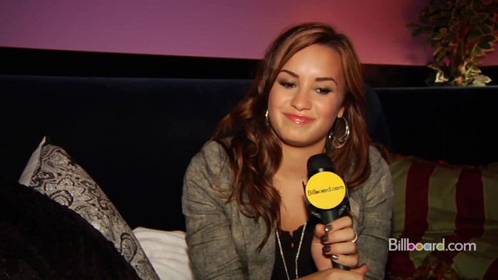 Demi on the Jonas Brothers Tour 1056 - Demilush on the Jonas Brothers Tour Part oo3