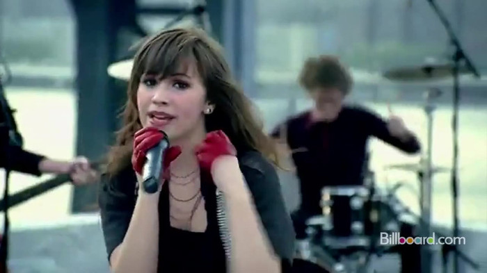 Demi on the Jonas Brothers Tour 1099 - Demilush on the Jonas Brothers Tour Part oo3