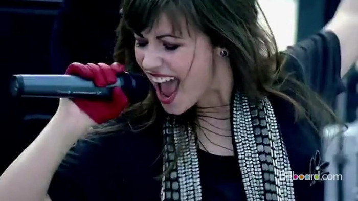 Demi on the Jonas Brothers Tour 1140 - Demilush on the Jonas Brothers Tour Part oo3