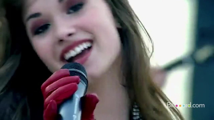 Demi on the Jonas Brothers Tour 1189