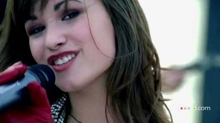 Demi on the Jonas Brothers Tour 1214