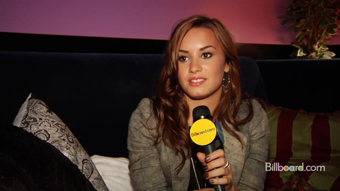 Demi on the Jonas Brothers Tour 0928