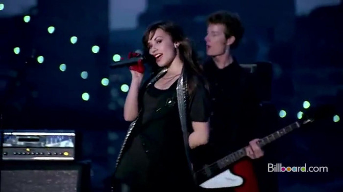 Demi on the Jonas Brothers Tour 1511 - Demilush on the Jonas Brothers Tour Part oo4