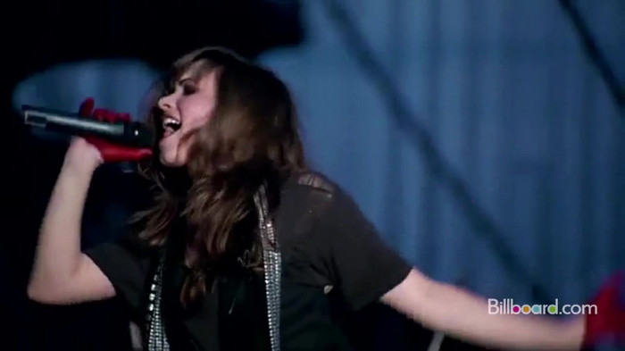 Demi on the Jonas Brothers Tour 1593 - Demilush on the Jonas Brothers Tour Part oo4