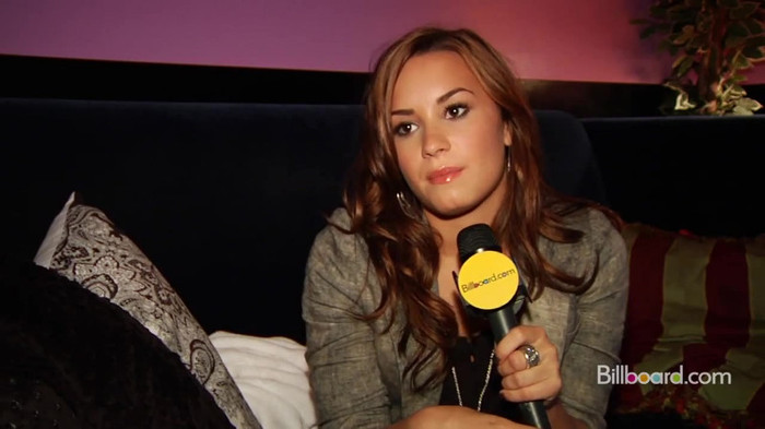 Demi on the Jonas Brothers Tour 1951 - Demilush on the Jonas Brothers Tour Part oo4