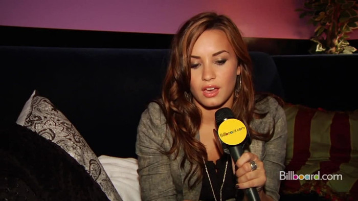 Demi on the Jonas Brothers Tour 2122 - Demilush on the Jonas Brothers Tour Part oo5