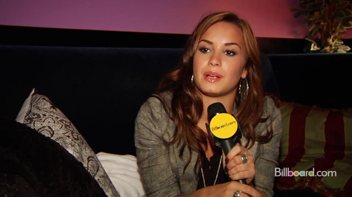 Demi on the Jonas Brothers Tour 2248