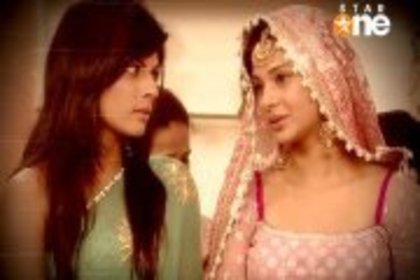 296060_228626583863890_1069284152_a - jennifer winget 8