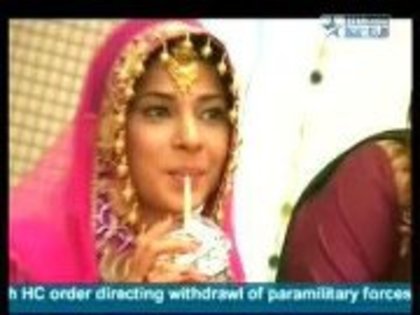 301266_214207658639116_1699668824_a - jennifer winget 8