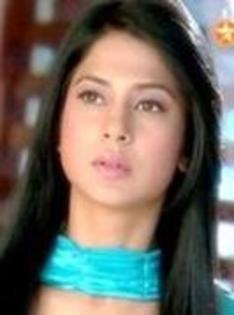 50180876_ODXDBRAFB - jennifer winget 8