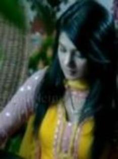 50180891_LLTKAFKDY - jennifer winget 8