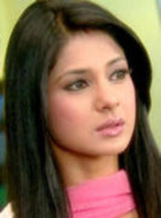 50180893_CMGDLWUNB - jennifer winget 9