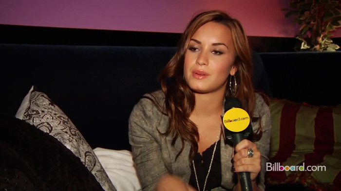 Demi on the Jonas Brothers Tour 2401