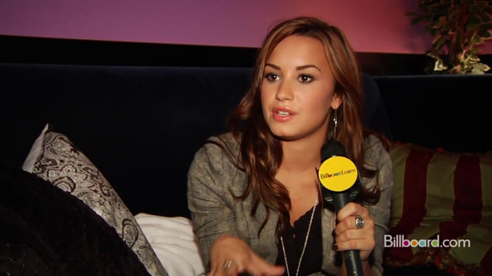 Demi on the Jonas Brothers Tour 2423