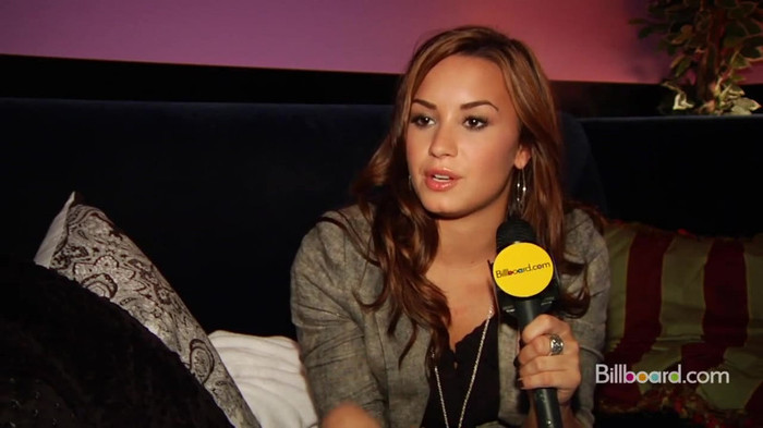 Demi on the Jonas Brothers Tour 2425