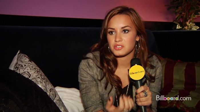 Demi on the Jonas Brothers Tour 2813