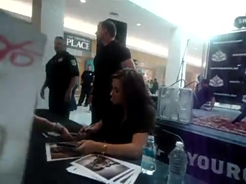 me meeting Demi 0705