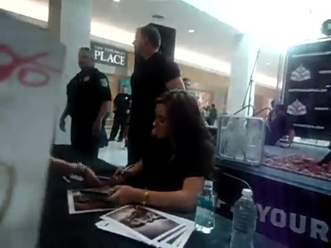 me meeting Demi 0707
