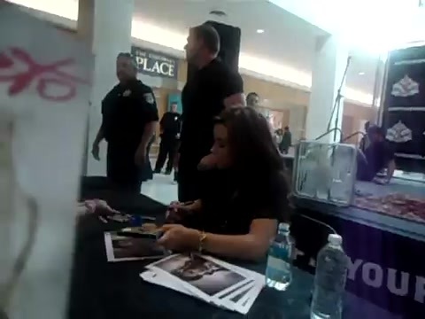 me meeting Demi 0718