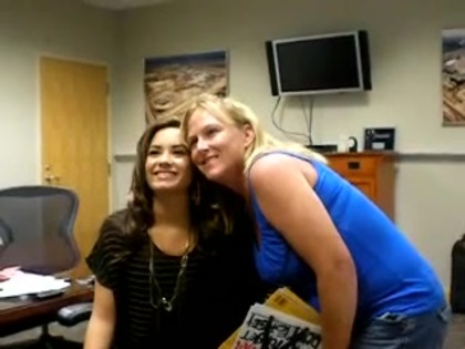 DEMI LOVATO VIP MEETING AT 8-1-10 1162