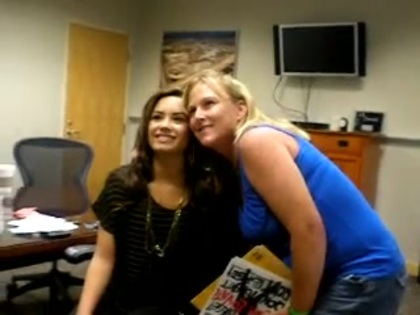 DEMI LOVATO VIP MEETING AT 8-1-10 1347