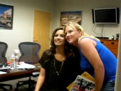 DEMI LOVATO VIP MEETING AT 8-1-10 1410