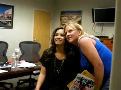 DEMI LOVATO VIP MEETING AT 8-1-10 1416