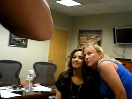 DEMI LOVATO VIP MEETING AT 8-1-10 1678