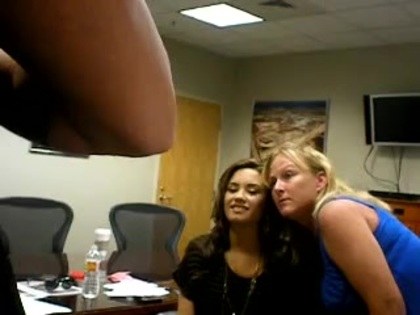 DEMI LOVATO VIP MEETING AT 8-1-10 1714