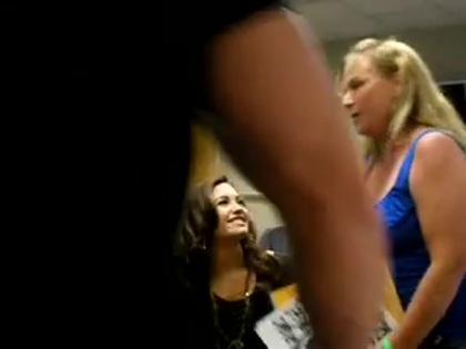 DEMI LOVATO VIP MEETING AT 8-1-10 1842