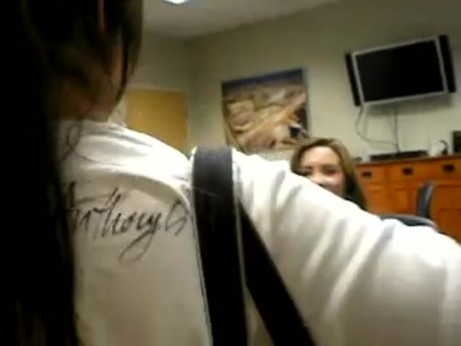 DEMI LOVATO VIP MEETING AT 8-1-10 2143