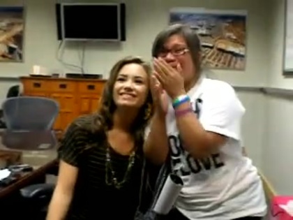 DEMI LOVATO VIP MEETING AT 8-1-10 3157