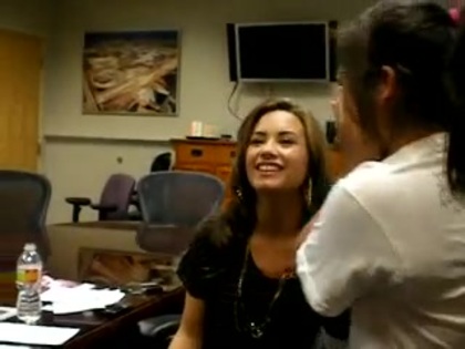 DEMI LOVATO VIP MEETING AT 8-1-10 2964