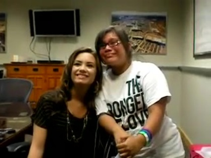 DEMI LOVATO VIP MEETING AT 8-1-10 3303